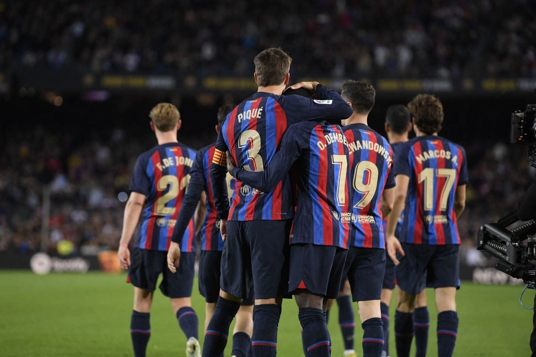 Liga le Barça célèbre Piqué avec une belle victoire contre Almeria