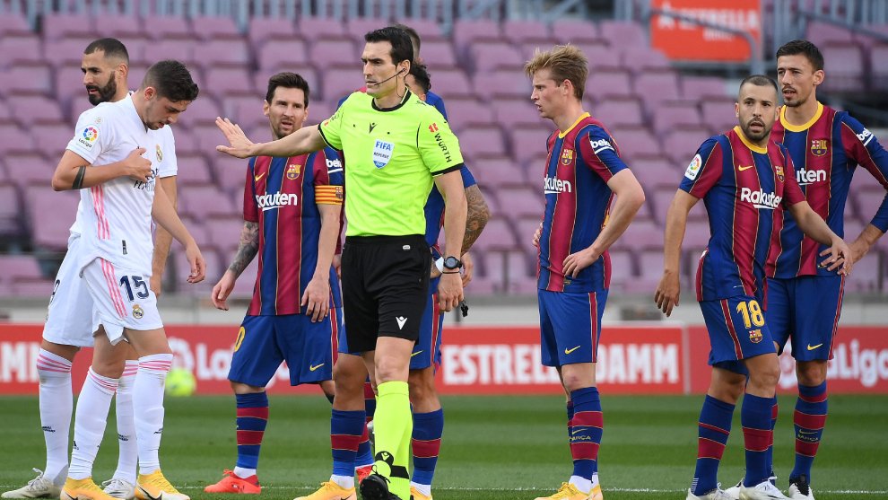 Laliga : L’identité De L’arbitre Du Clasico Est Connue